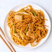 Chicken-chow-mein-recipe-500x500